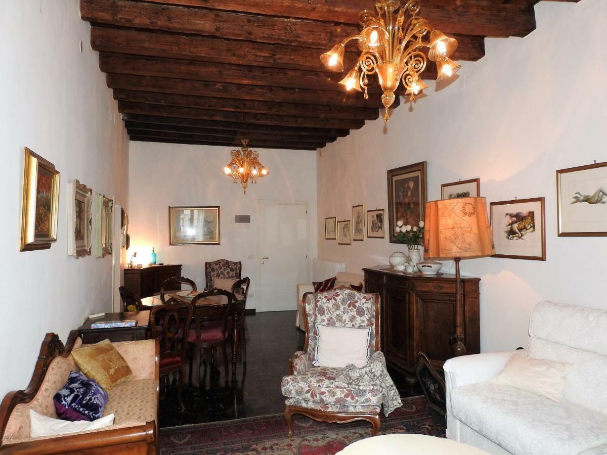 La Poetessa Apartamento Veneza Exterior foto